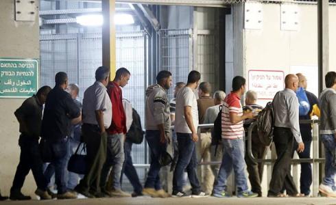 عمال فلسطينيون من غزة إلى إسرائيل - توضيحية