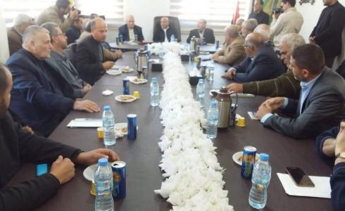  عضو اللجنة التنفيذية لمنظمة التحرير الفلسطينية رئيس دائرة شؤون اللاجئين الدكتور احمد ابو هولي 