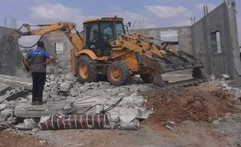من مكان هدم المنزل في الطيرة، صباح اليوم