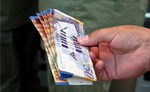 رواتب الموظفين في غزة