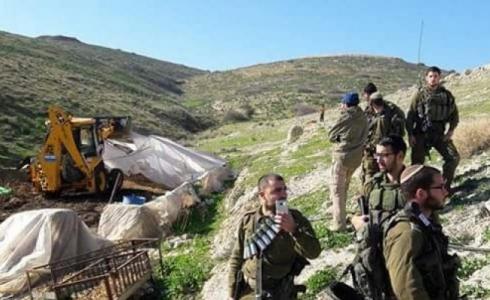الاحتلال يهدم بركسات في الاغوار الشمالية