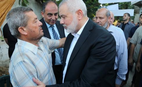  رئيس المكتب السياسي لحركة حماس إسماعيل هنية يزور بيت عزاء تامر السلطان شمال غزة