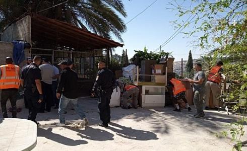 اخلاء منزل - ارشيف 