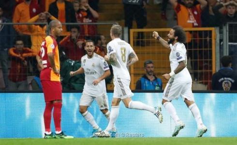 ريال مدريد يعود بانتصار ثمين من ملعب غلطة سراي