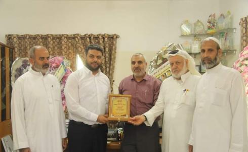 النائب سالم سلامة يزور بلدية المغازي مهنئاً مجلسها الجديد