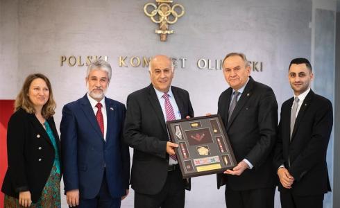 جانب من لقاء اللواء جبريل الرجوب وكراشينسكي