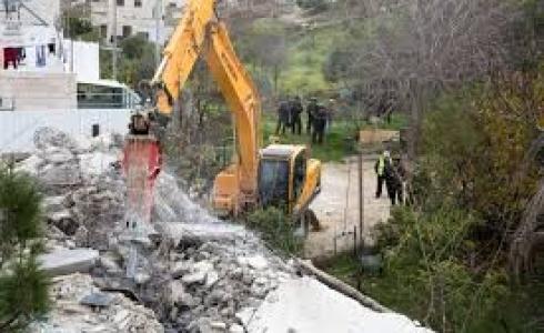 الاحتلال يهدم منزلا قيد الإنشاء في رنتيس شمال غرب رام الله ارشيف
