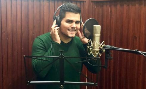 الفنان الفلسطيني أمير دندن