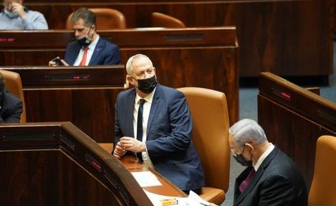 توتر العلاقة بين غانتس ونتنياهو