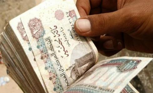 اسعار العملات في البنوك المصرية والسوق السوداء