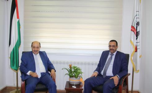 براك مع رئيس ديوان الموظفين
