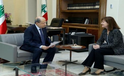 ميشال عون يسلم السفيرة الامريكية اقتراحات الحدود