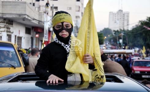 طفل في تظاهرة لحركة فتح بمدينة غزة