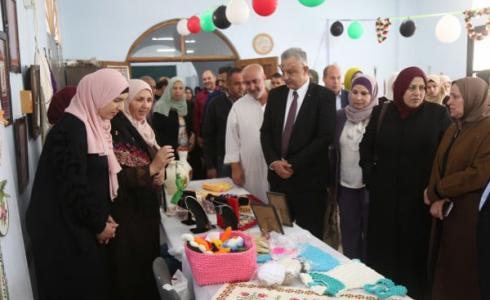 جانب من المعرض