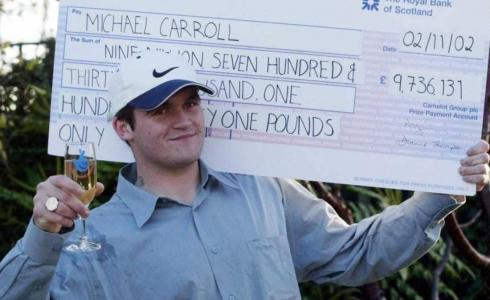 مايكل كارول -توضيحية-