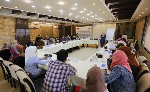 بيت الصحافة يعقد نقاش مفتوح حول قضايا التعليم في قطاع غزة