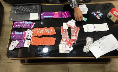 ضبط شرائح اتصال إسرائيلية في الخليل