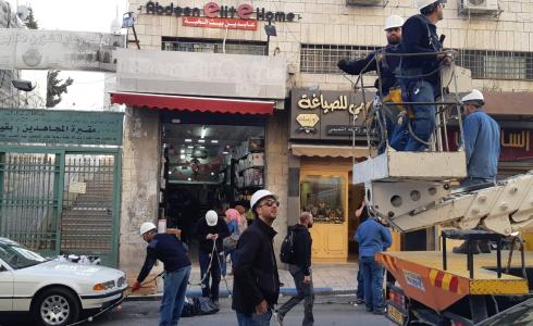 كهرباء القدس تنتهي من تزيين المدينة المقدسة ومناطق امتيازها احتفاء بشهر رمضان