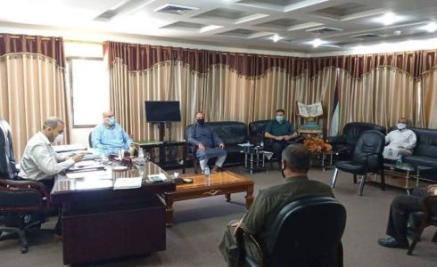 أوقاف غزة تعقد اجتماعًا لمناقش آليات تنفيذ الأنشطة الدعوية والإغاثية في ظل أزمة كورونا