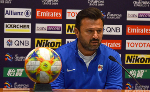 مدرب الفريق التركي بولنت أويغون- ارشيفية