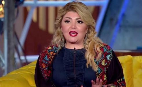 الفنانة مها احمد