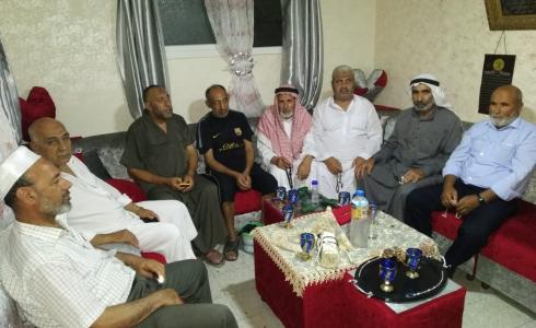 التواصل الجماهيري يزور عائلات في منطقة الزيتون غزة