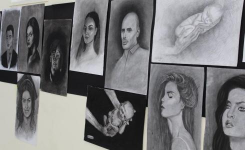 جامعة القدس تفتتح معرض الفنون الجميلة السنوي