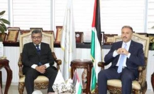 الوزير أحمد عساف وممثل جمهورية الهند  السفير اتش راجان