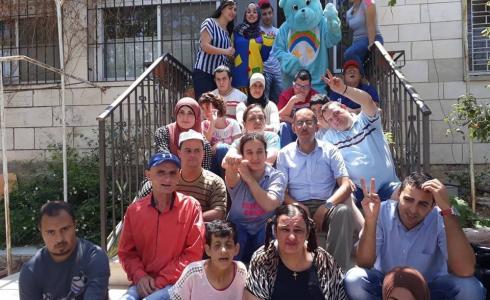 مؤسسة كاريتاس القدس تبحث سبل التعاون مع مركز الواحة لذوي الإعاقة 