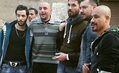 الممثل المصري كريم قاسم يسار الصورة -ارشيف-