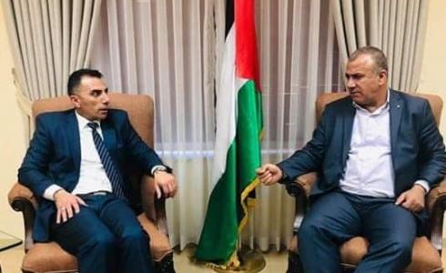 مستشار رئيس الوزراء مع رئيس بلدية الدوحة