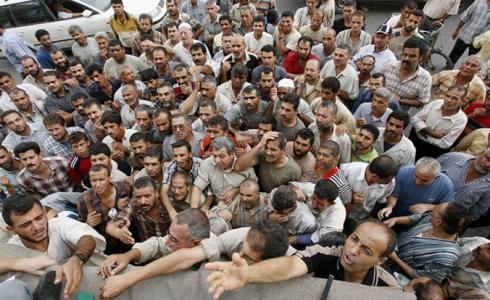 أزمة البطالة بغزة- توضيحية