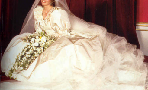 فستان الأميرة ديانا