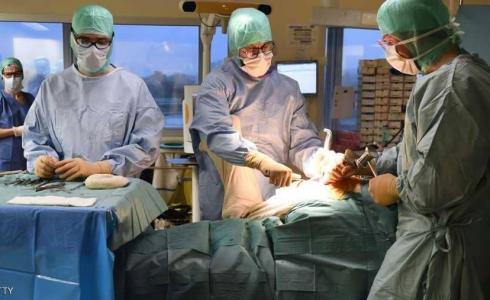 تفاصيل وفاة بريطانية بعد إجراء عمليتين تجميل في وقت واحد