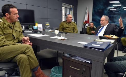 ليبرمان يترأس اجتماعًا أمنيًا بشأن غزة