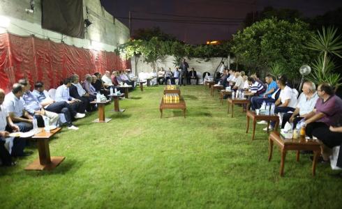 جمعية رجال الاعمال الفلسطينيين بغزة تستقبل اعضائها للتهنئة بالعيد