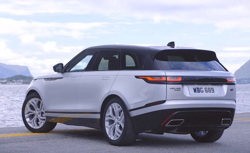 سيارة لاند روفر 