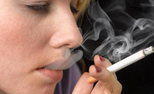 ما مدى خطورة العلكة البديلة للتدخين؟