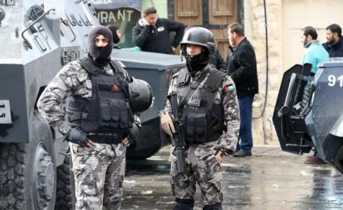 شاب يحاول الانتحار بإلقاء نفسه من غرفة الحجر الصحي في الاردن