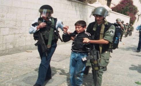 جنود الاحتلال تعتقل طفلا فلسطينيا في الضفة