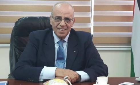 استقالة رئيس بلدية نابلس سميح طبيلة