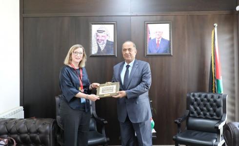 وزير العدل يطلع ممثلة كندا على عمل قطاع العدالة في فلسطين