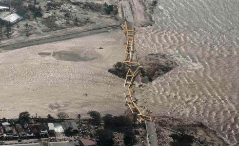 الدمار الذي خلفه زلزال اندونيسيا