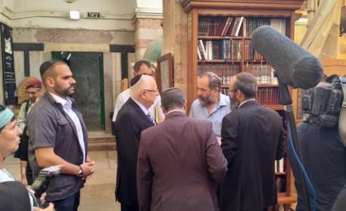 اقتحام الحرم الابراهيمي 