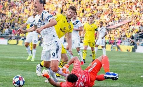 إيقاف زلاتان إبراهيموفيتش عن مبارتين