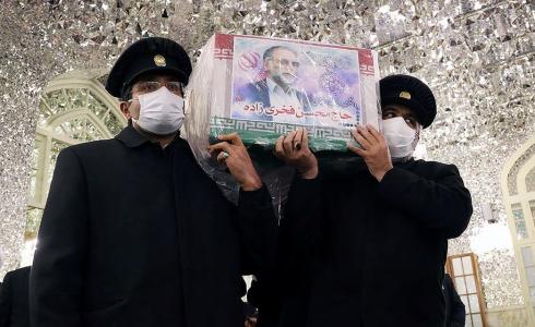أثناء تشييع جثمان العالم زاده 