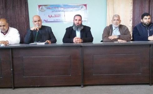 النائب العبادسة يلتقي نخبة من طلاب مدرسة خالد الحسن