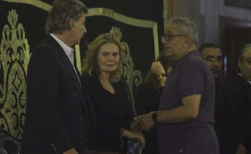 عزاء والدة يسرا يجمع كل نجوم الفن وينتهى بأزمة