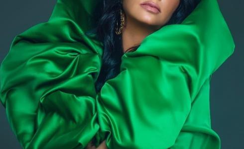 رانيا يوسف بفستانه الأخضر