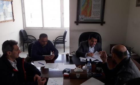 العمصي يلتقي بمسئولي الاتحادات الرياضية